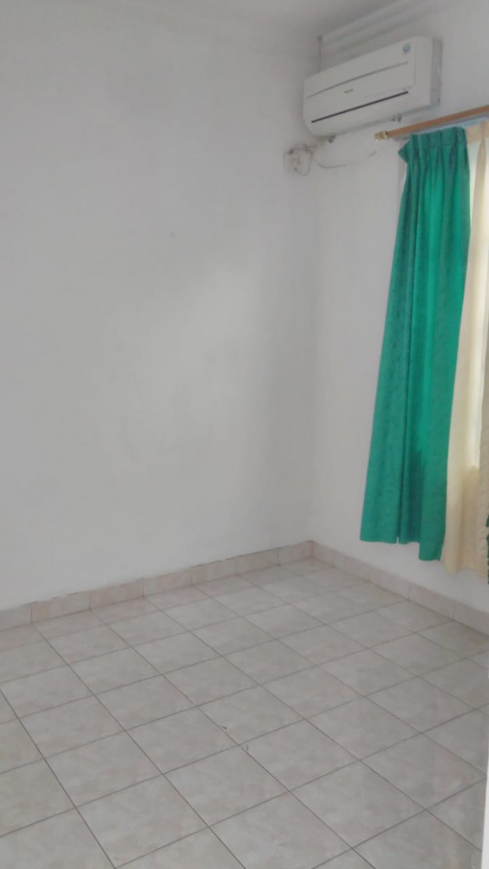 Rumah dijual di cluster Hawai Deltamas Cikarang